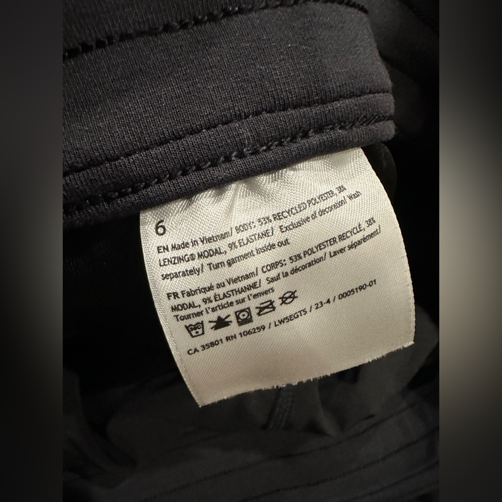 Lululemon women’s soft stream Sweatpant size 6 - Picture 8 of 8